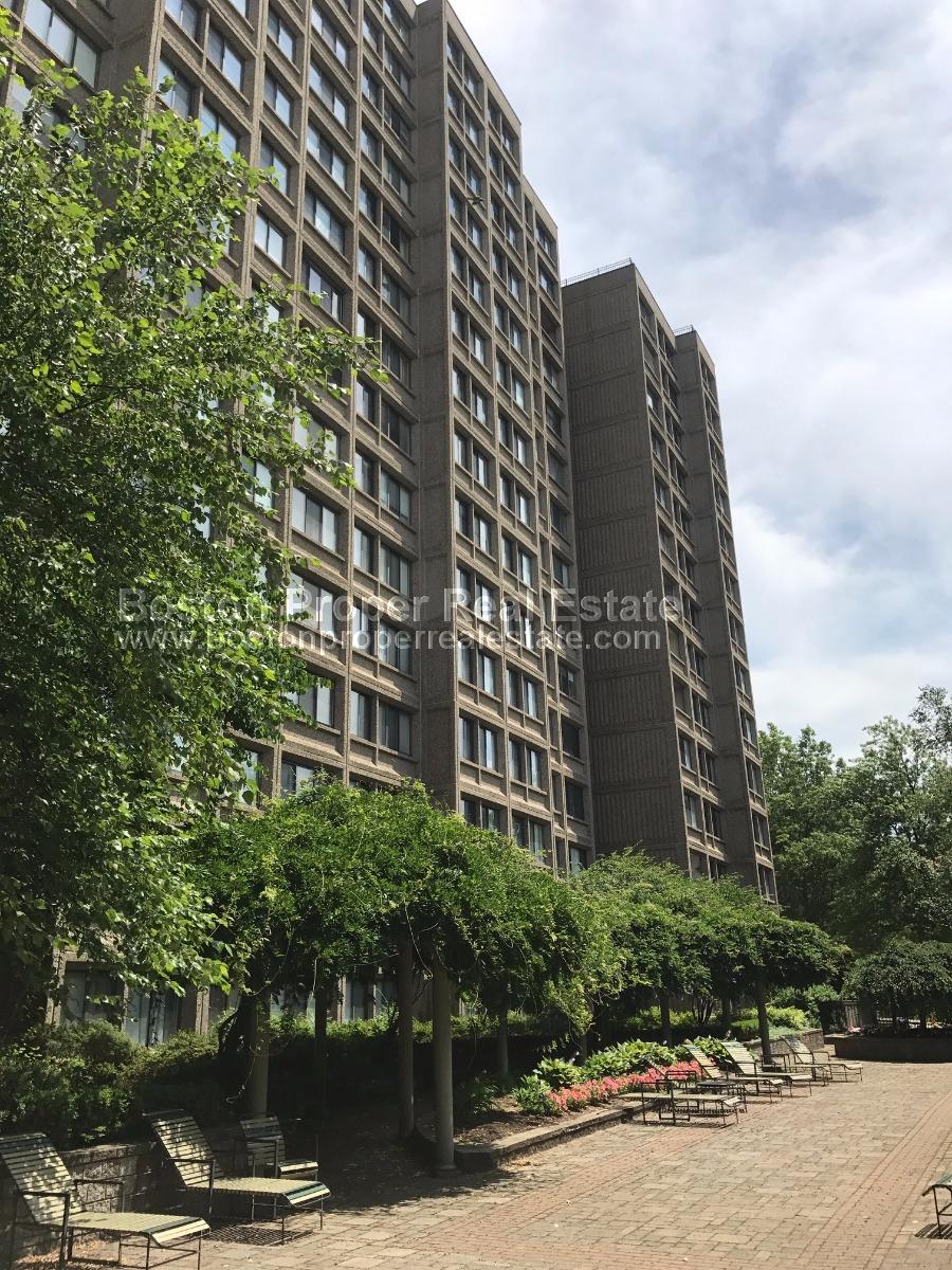 1731 Beacon St, Brookline