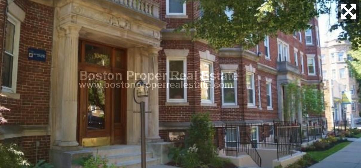 104 Queensberry St, Fenway