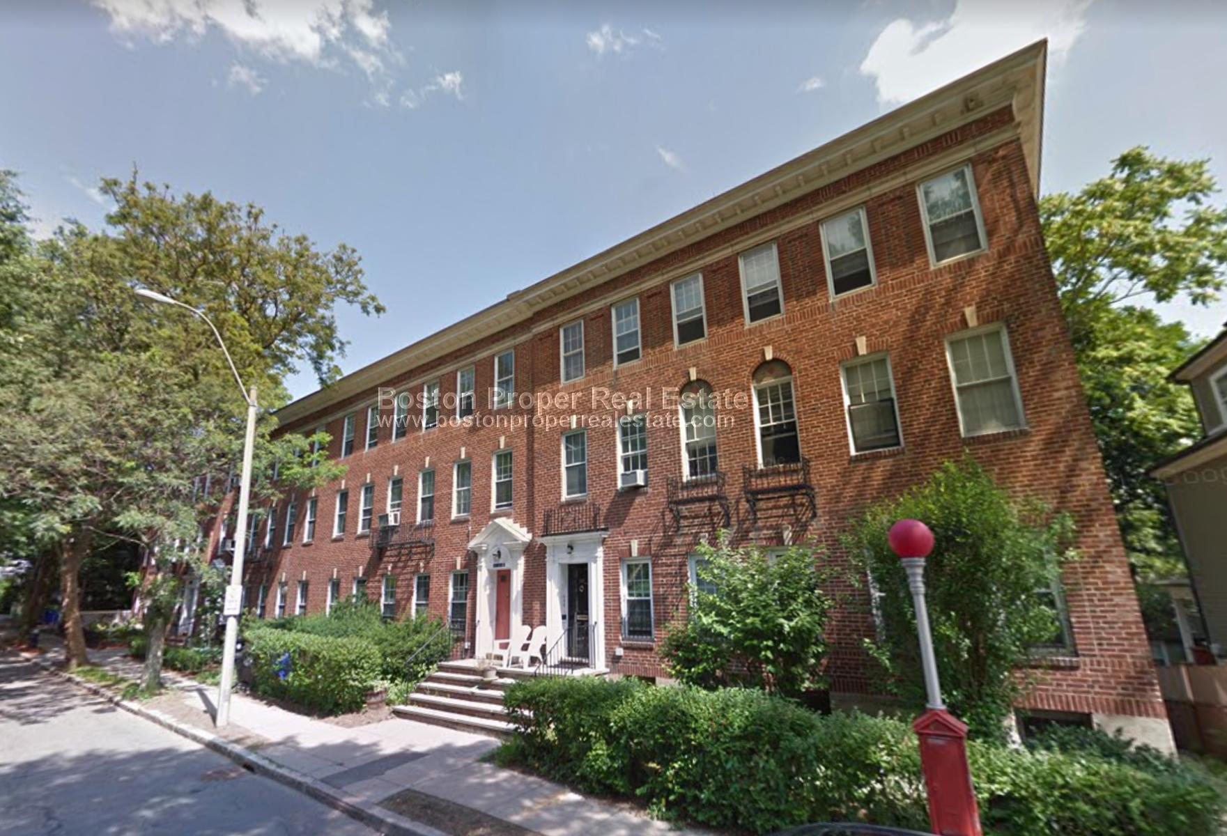 118 University Rd, Aspinwall Hill