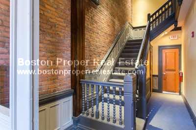 270 Newbury St, Back Bay