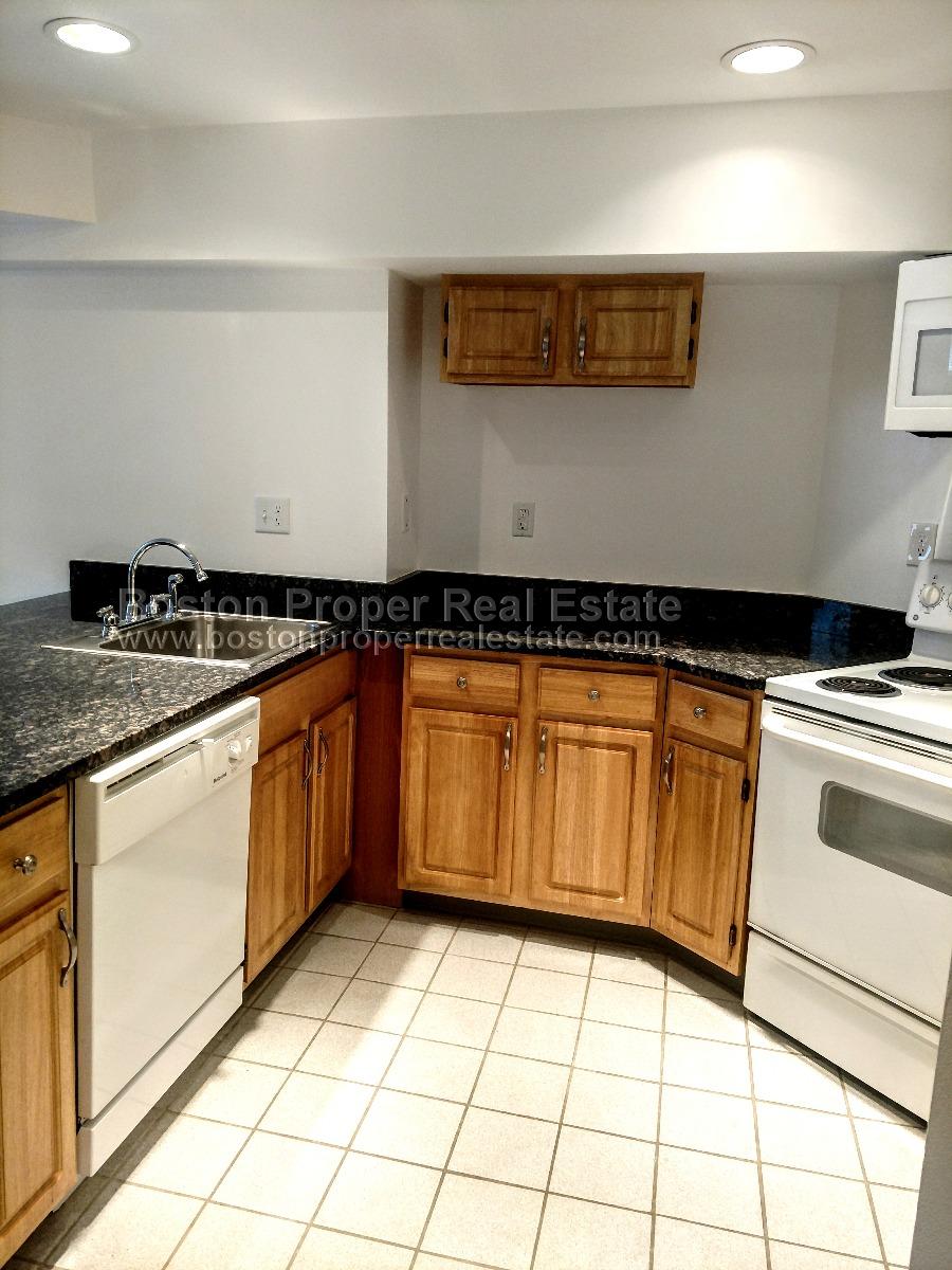 108 Jersey St, Fenway