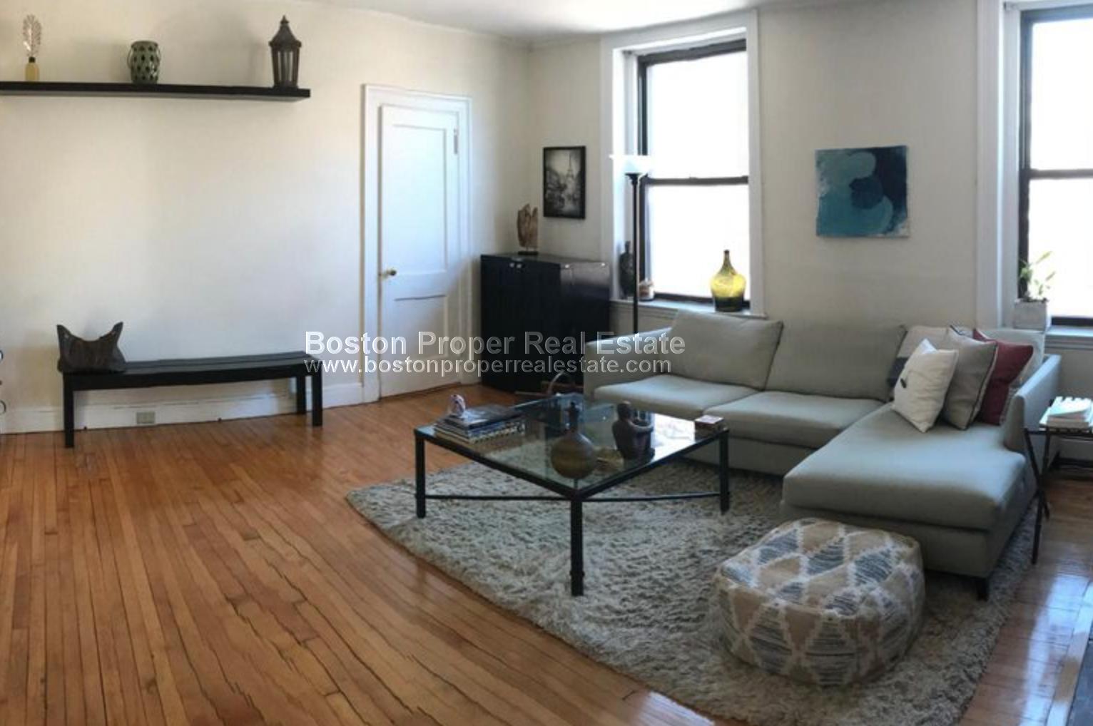 191 Marlborough St, Back Bay