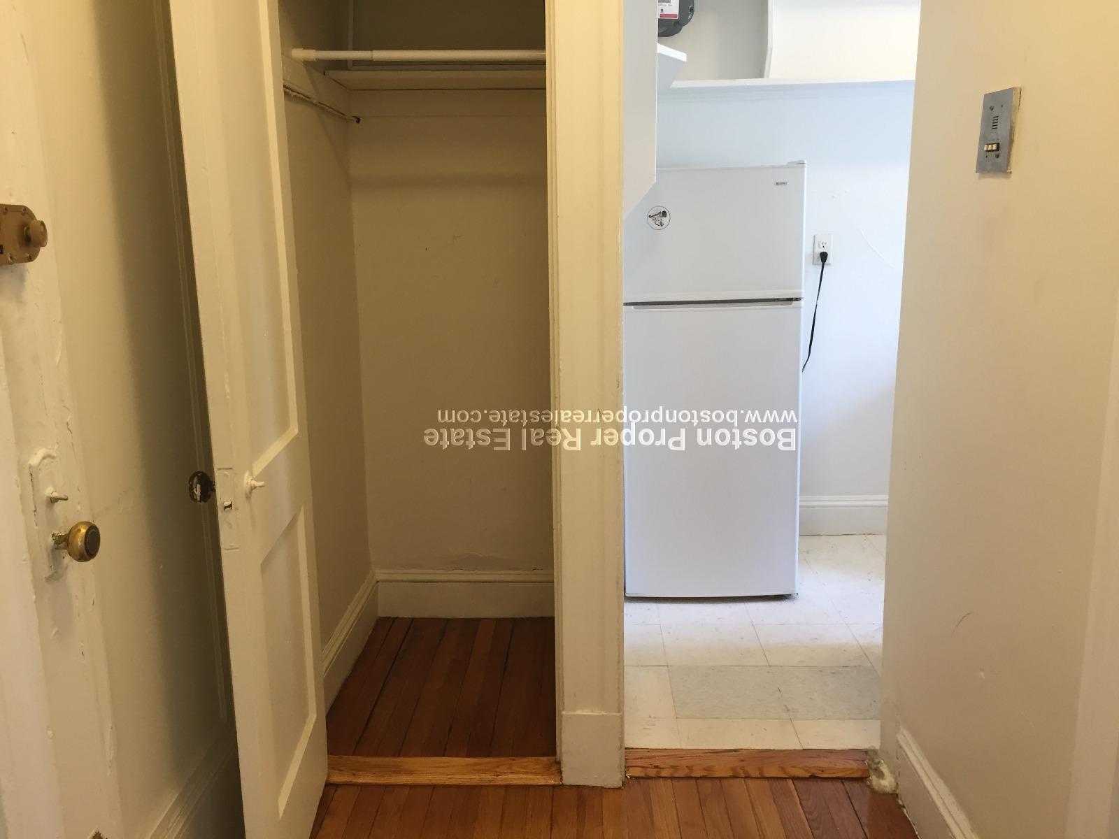 1179 Boylston St, Fenway