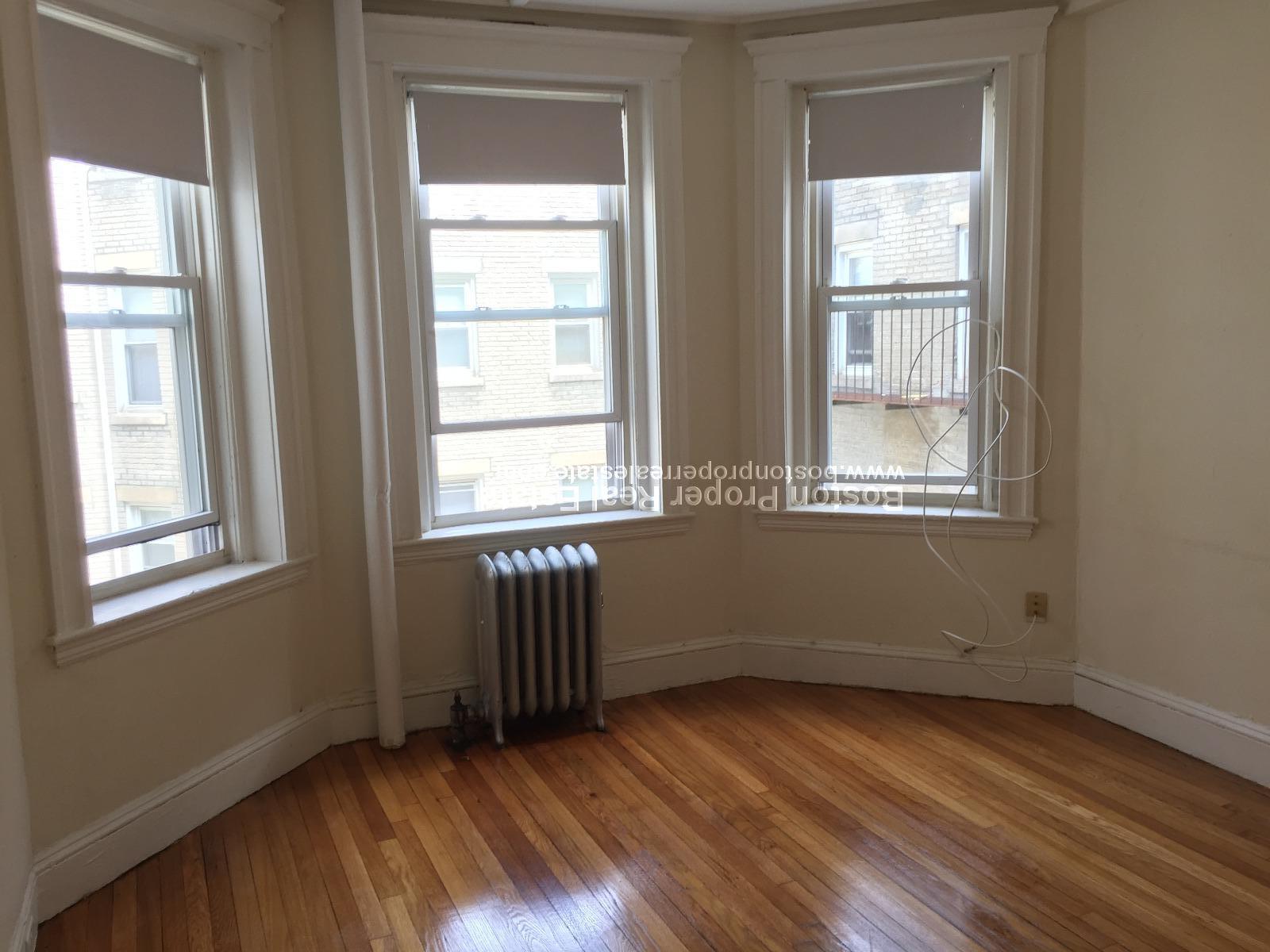 1179 Boylston St, Fenway