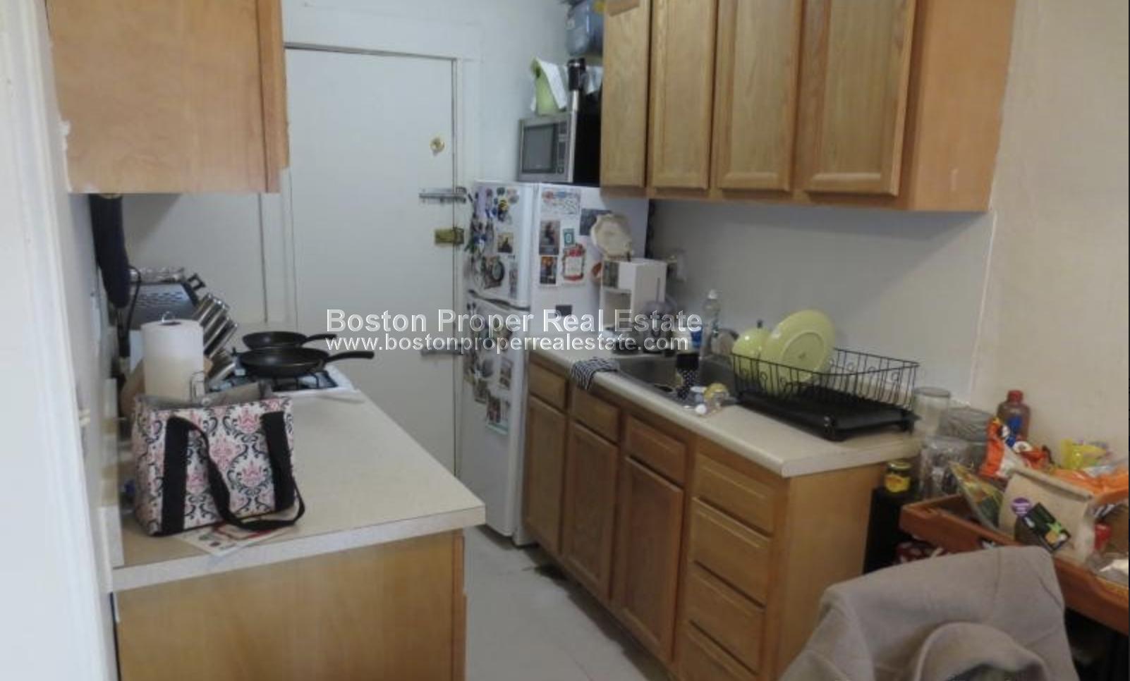 1171 Boylston St, Fenway