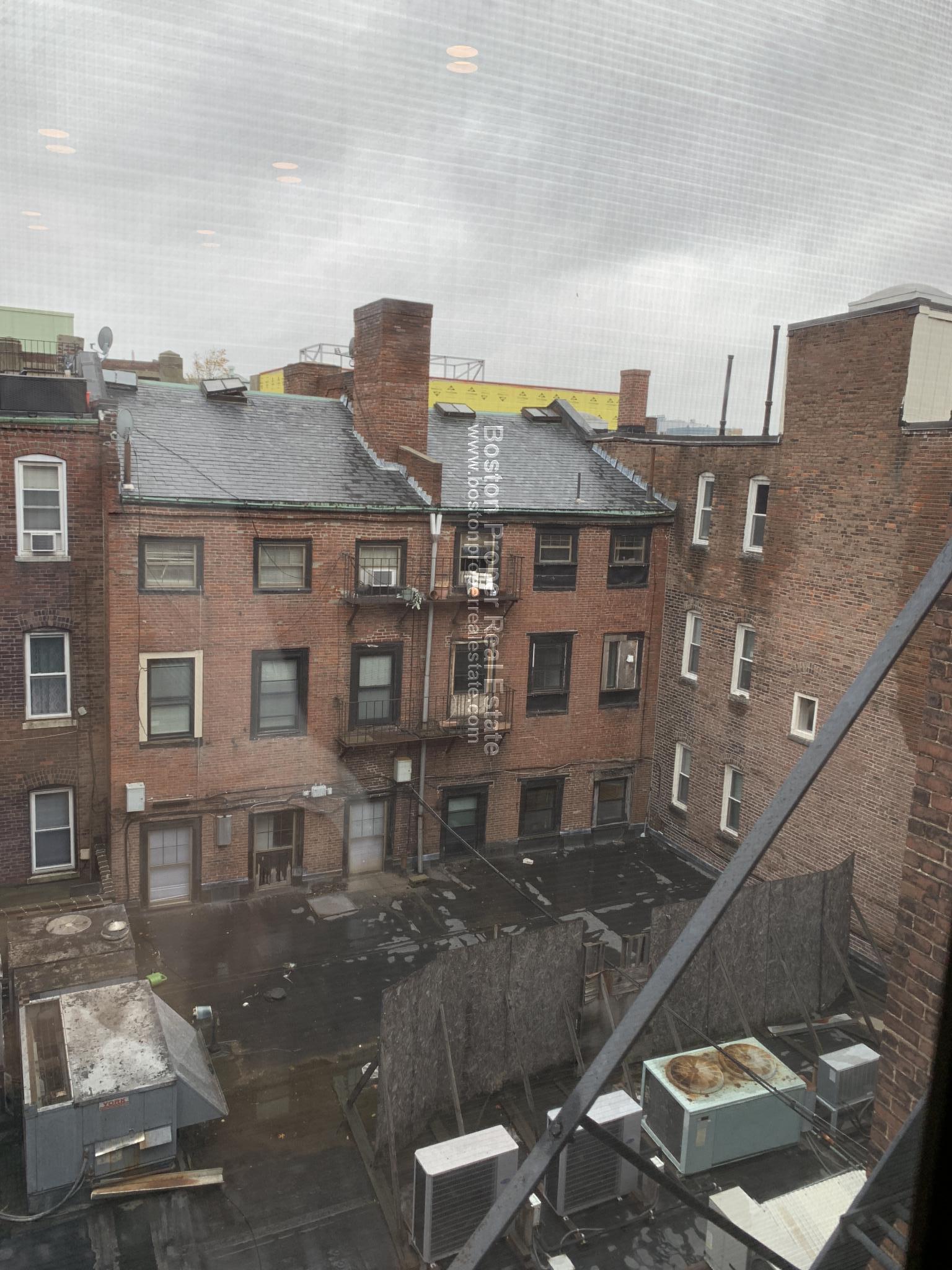 88 West Cedar St, Beacon Hill