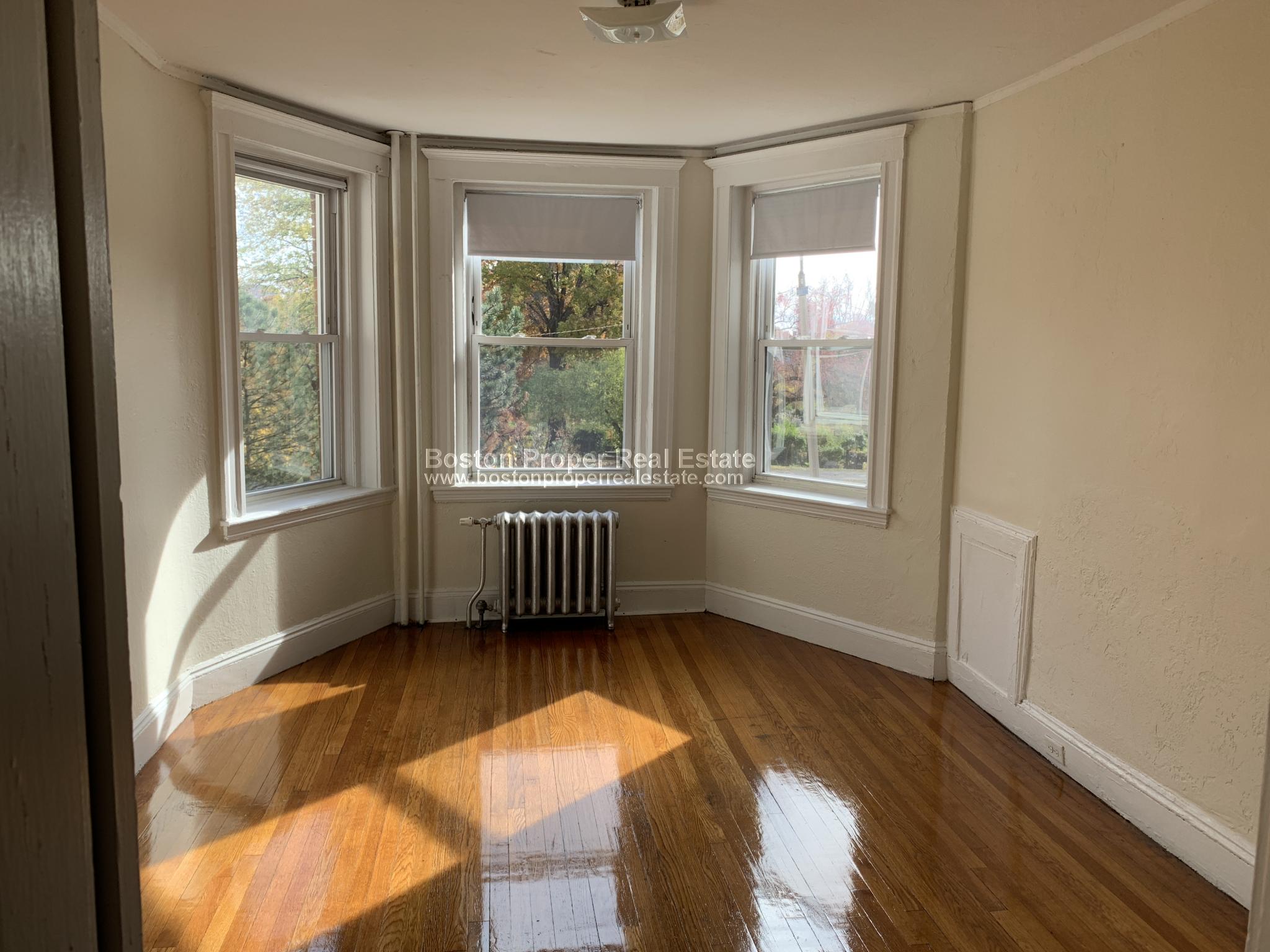 1171 Boylston St, Fenway