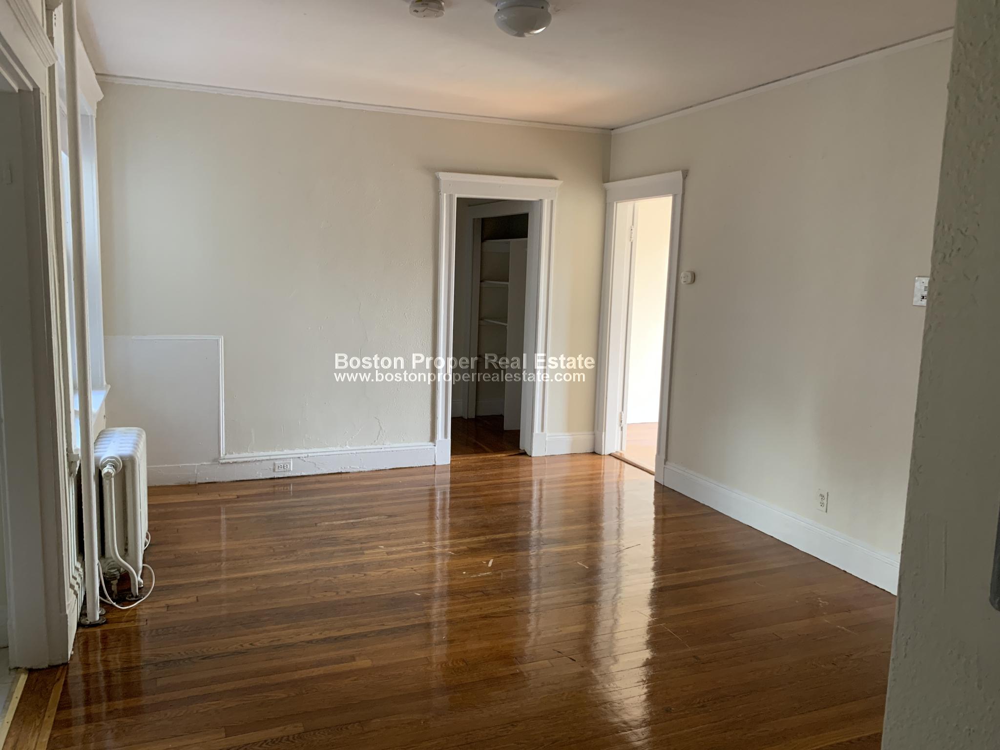 1171 Boylston St, Fenway