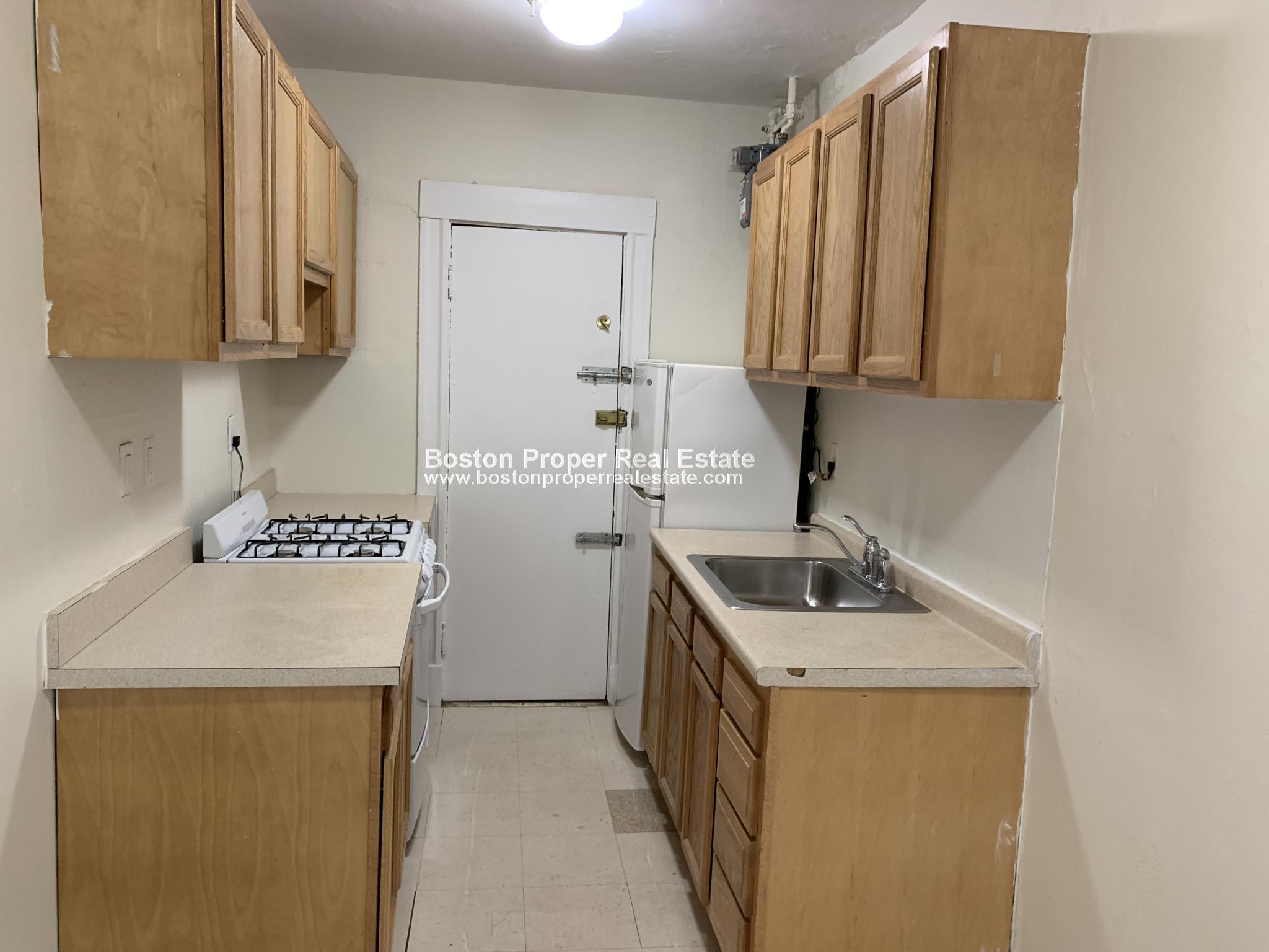 1171 Boylston St, Fenway