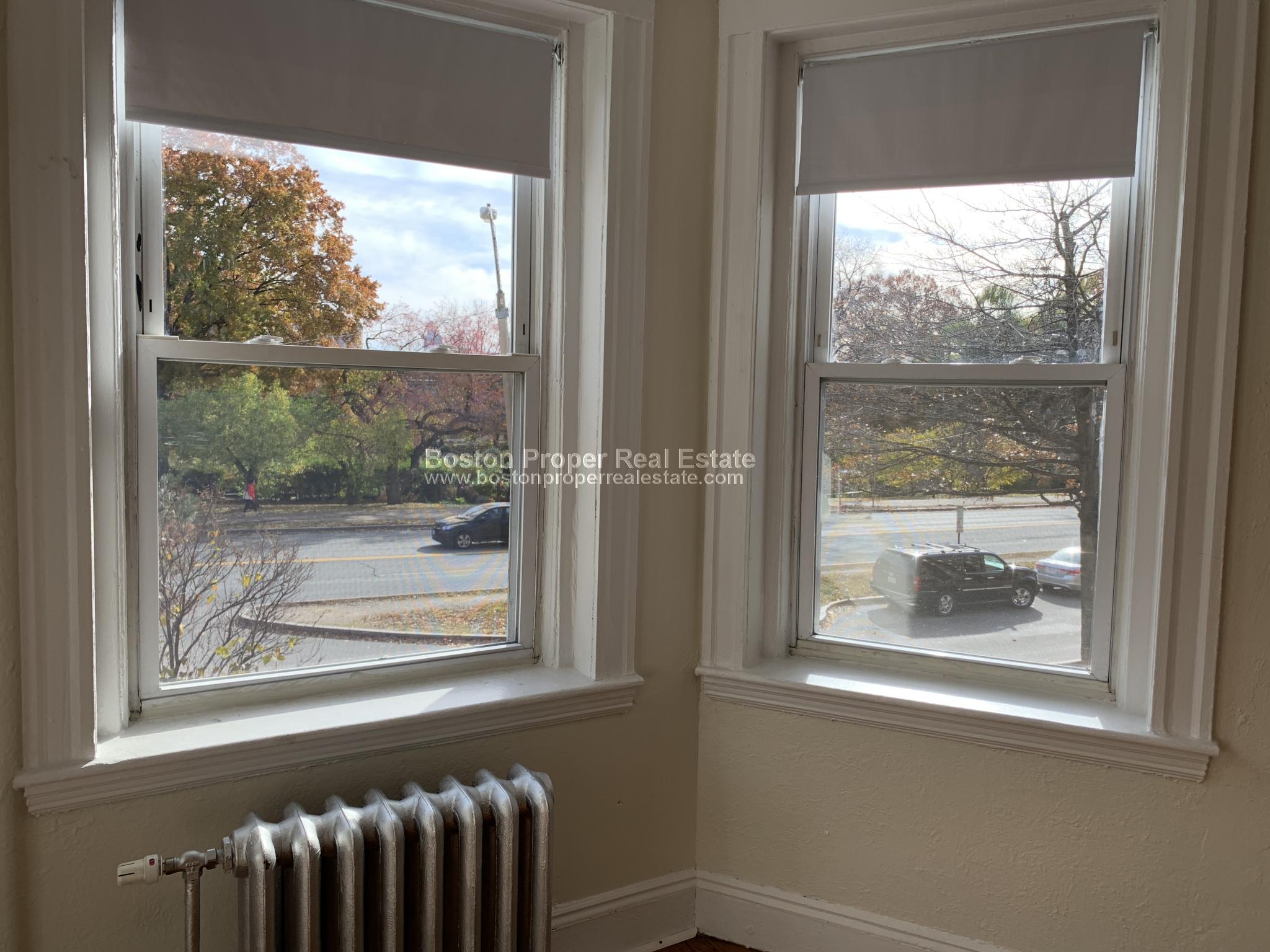 1171 Boylston St, Fenway