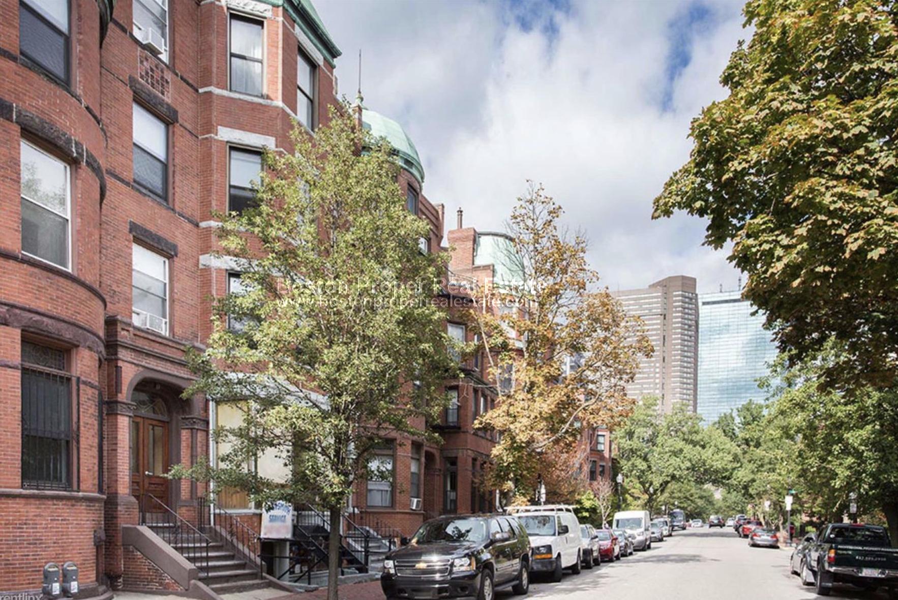 127 Saint Botolph St, Back Bay