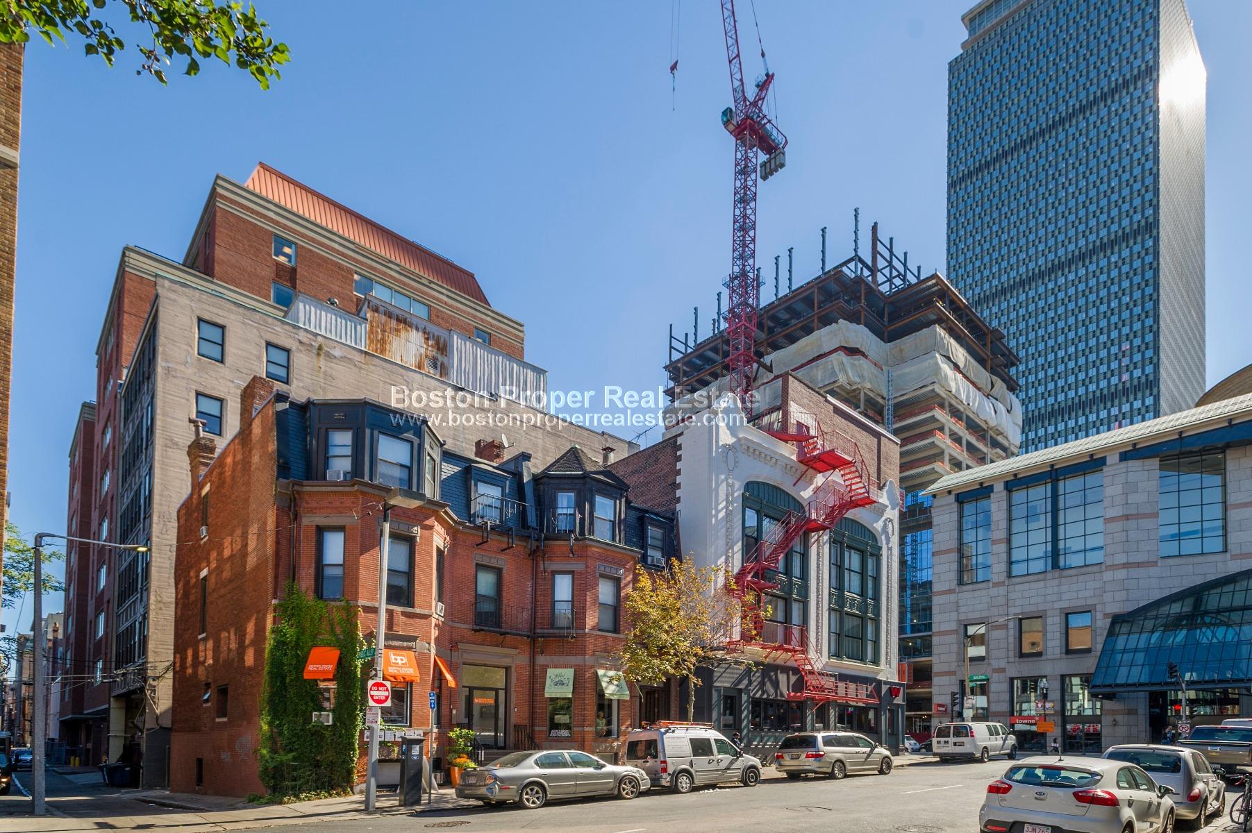 49 Gloucester St, Back Bay