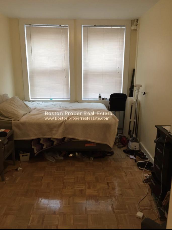 70 Joy St, Beacon Hill