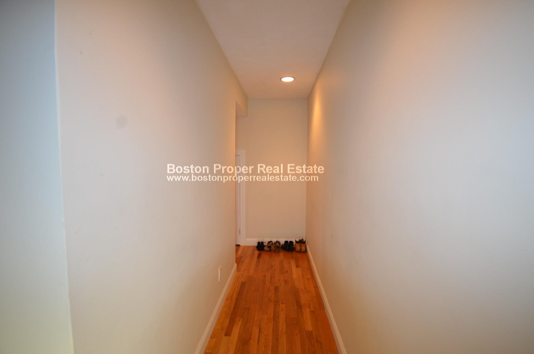 57 Westland Ave, Fenway