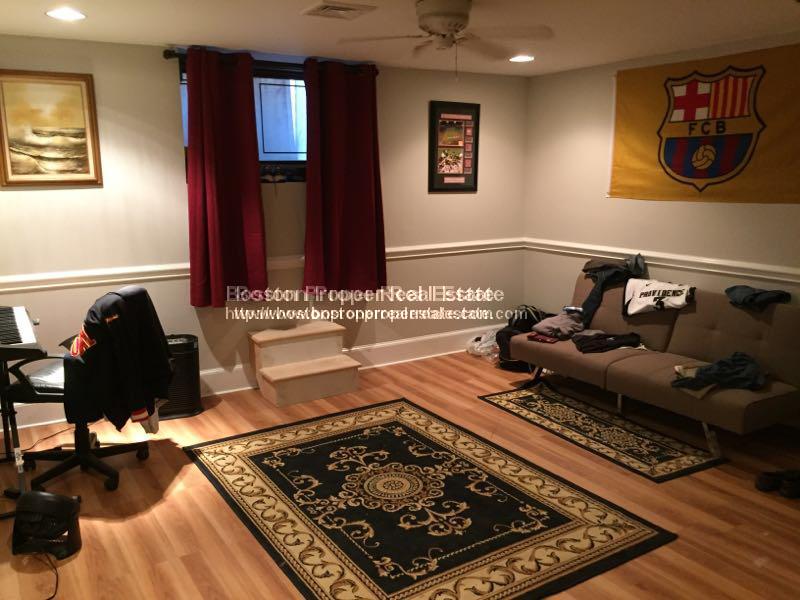 25 Church St, Back Bay