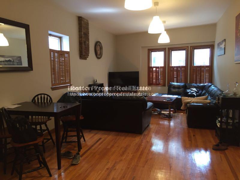 25 Church St, Back Bay