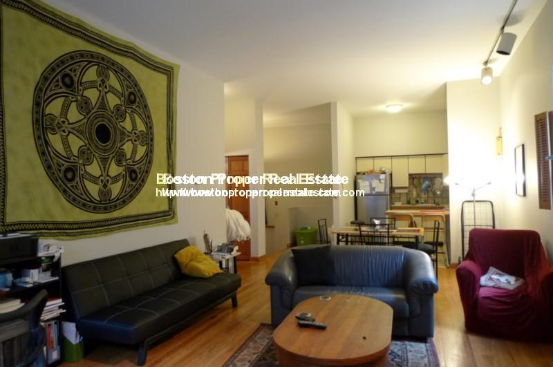 25 Church St, Back Bay