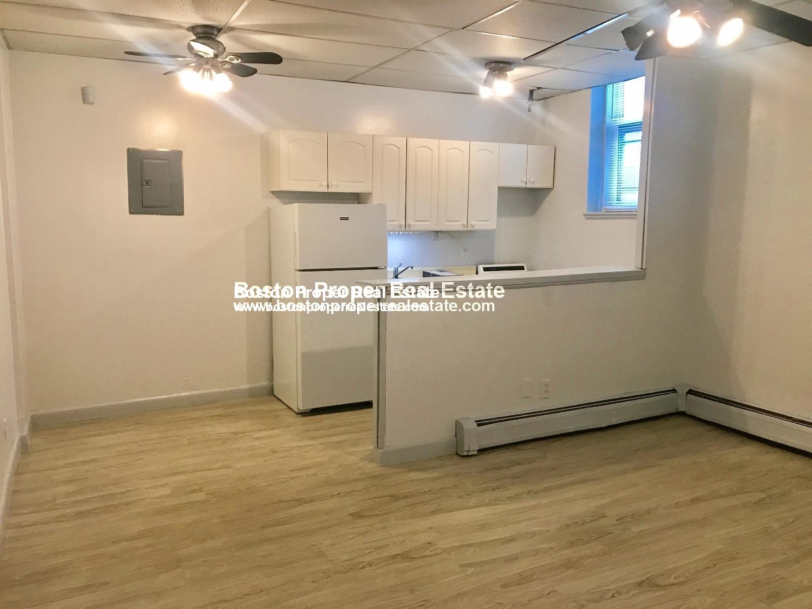 50 Charlesgate E, Fenway