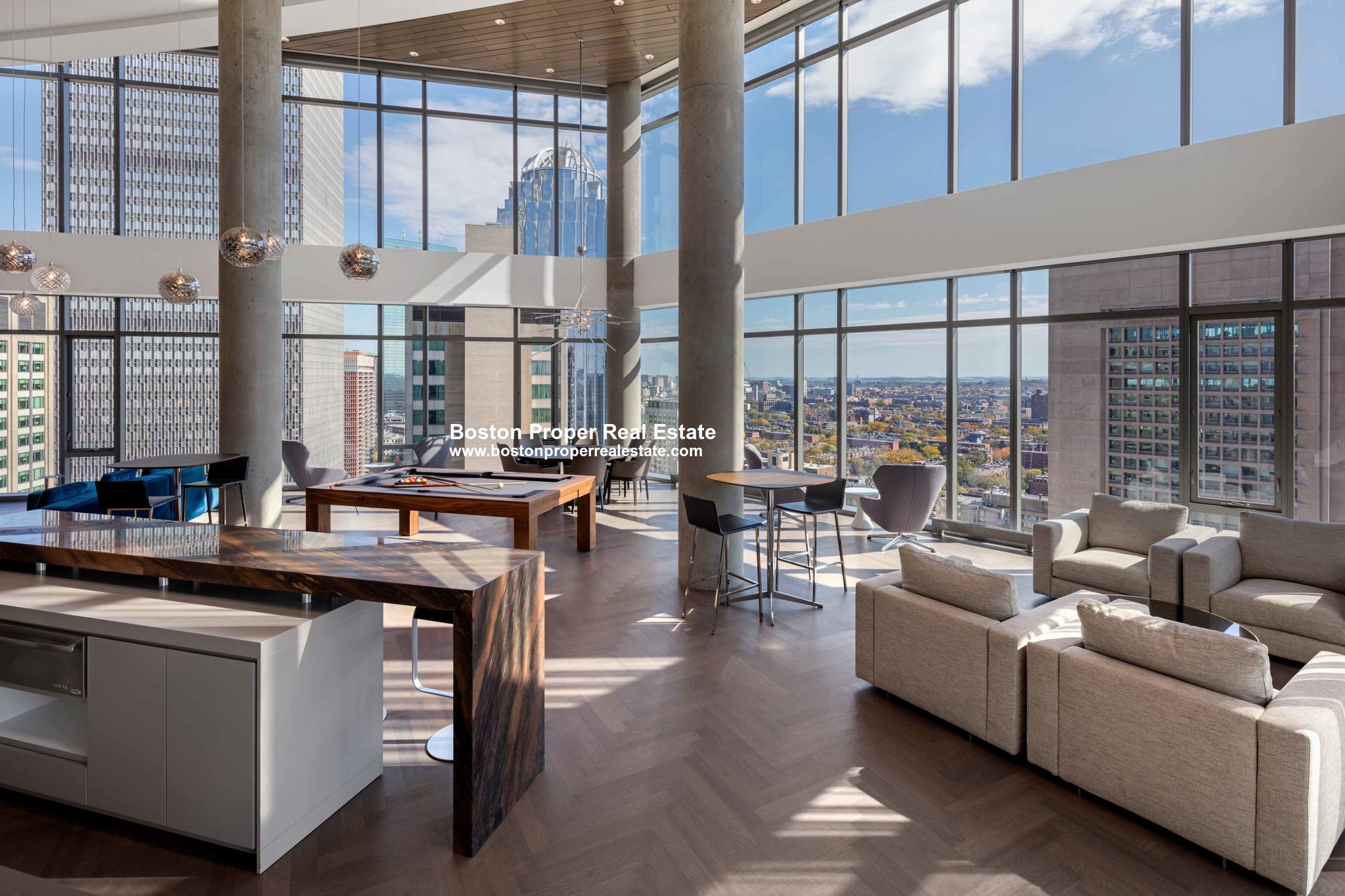 30 Dalton St, Back Bay