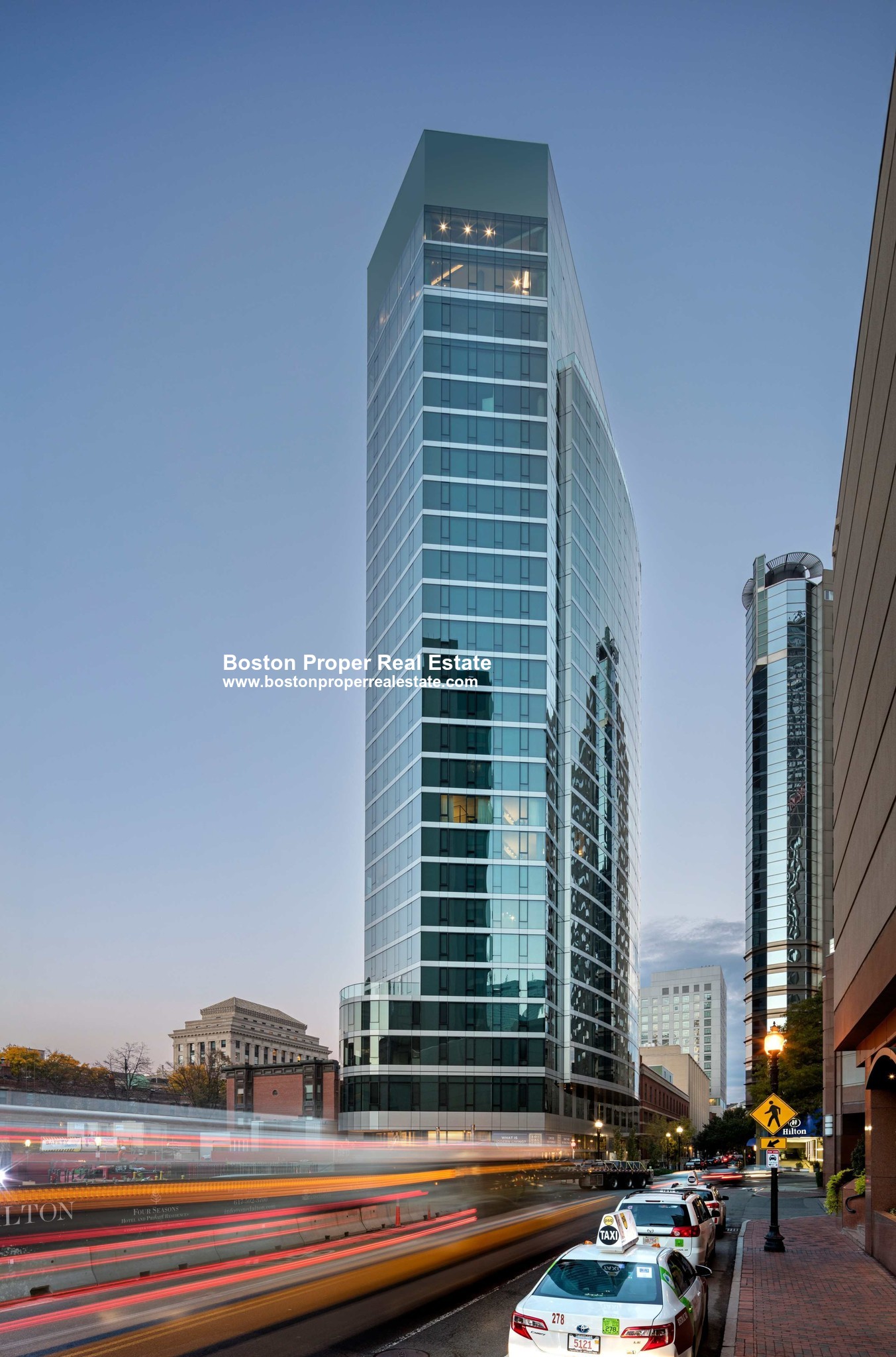 30 Dalton St, Back Bay