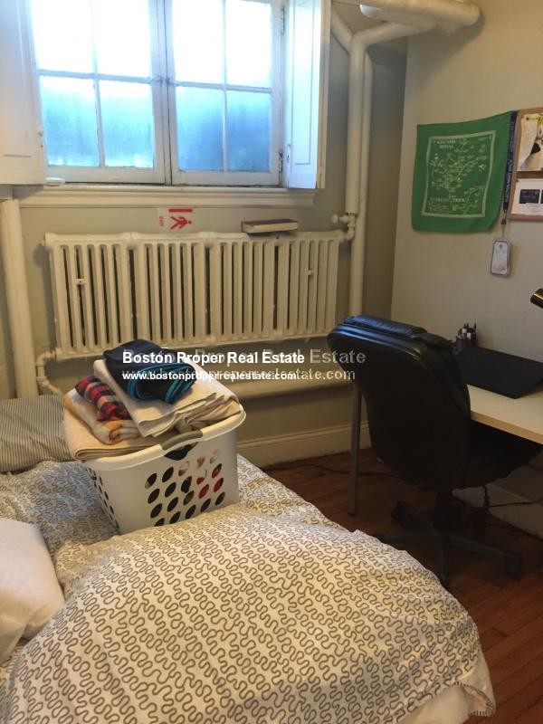 141a Revere St, Beacon Hill