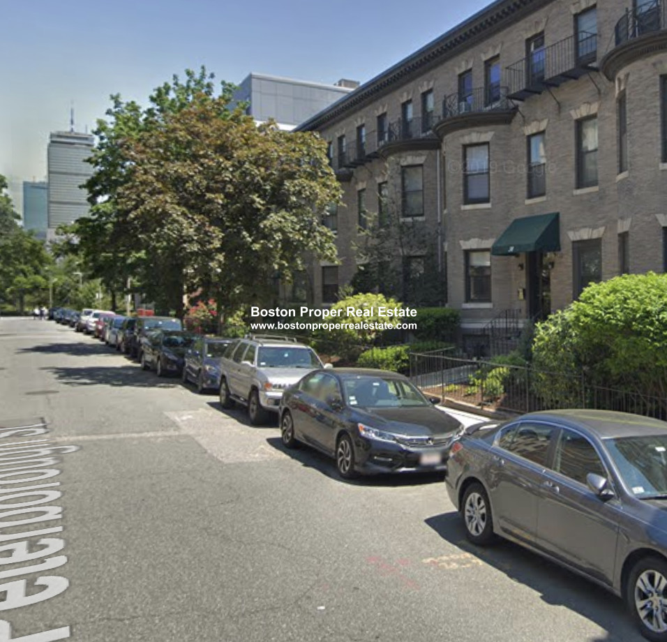 30 Peterborough St, Fenway