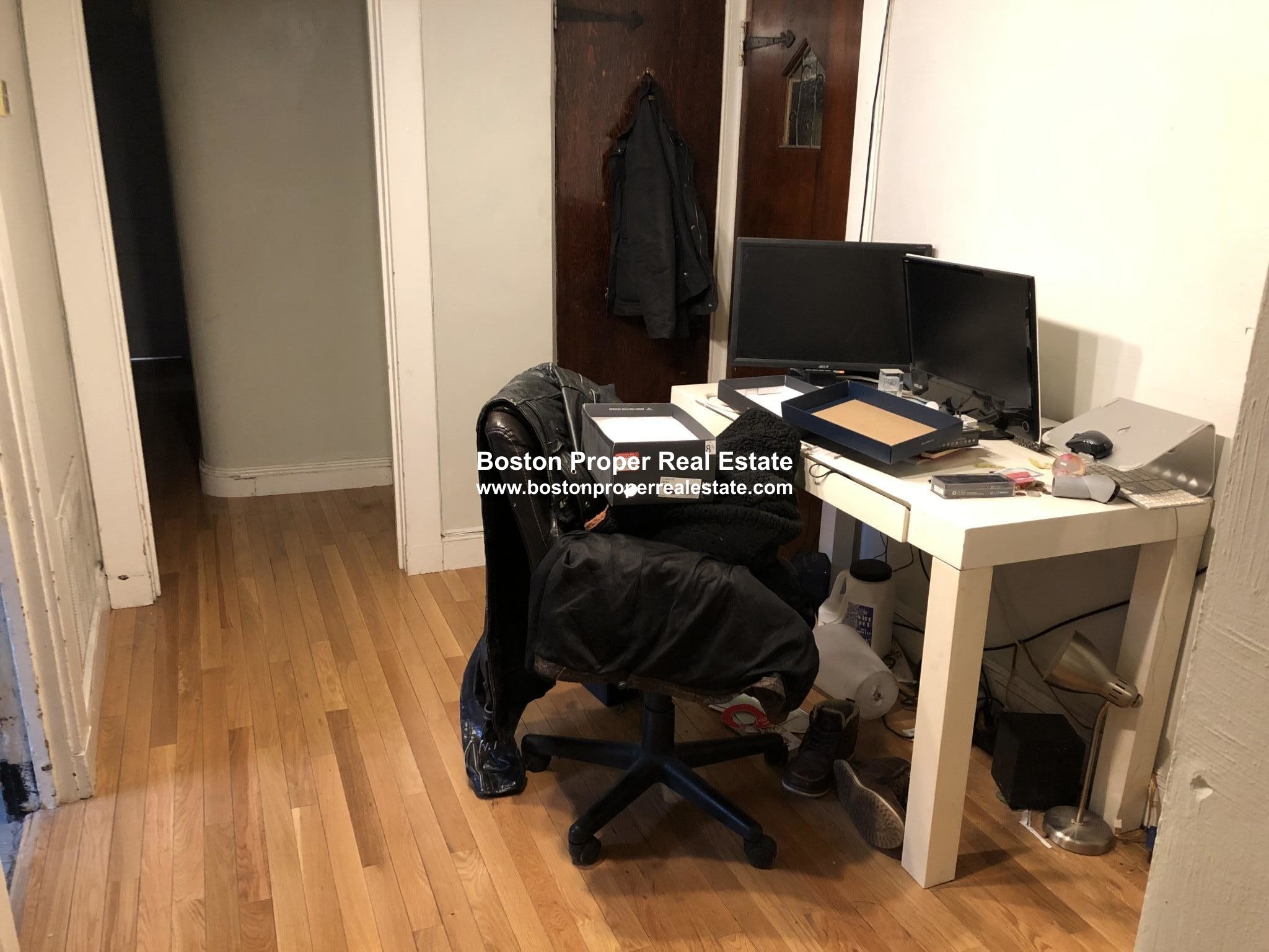 141a Revere St, Beacon Hill