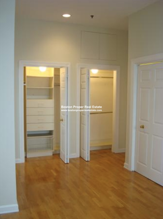 416 Marlborough St, Back Bay