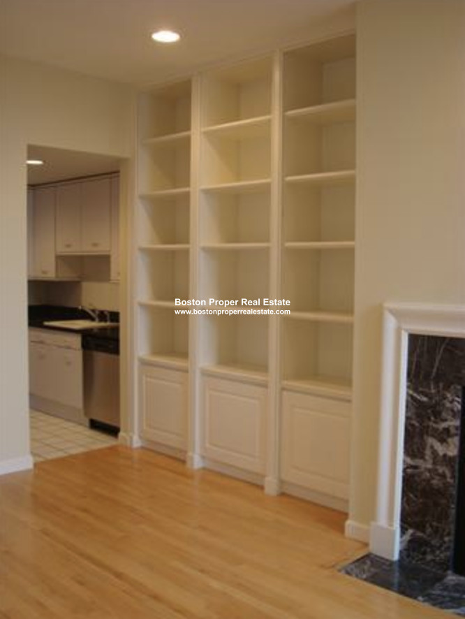 416 Marlborough St, Back Bay