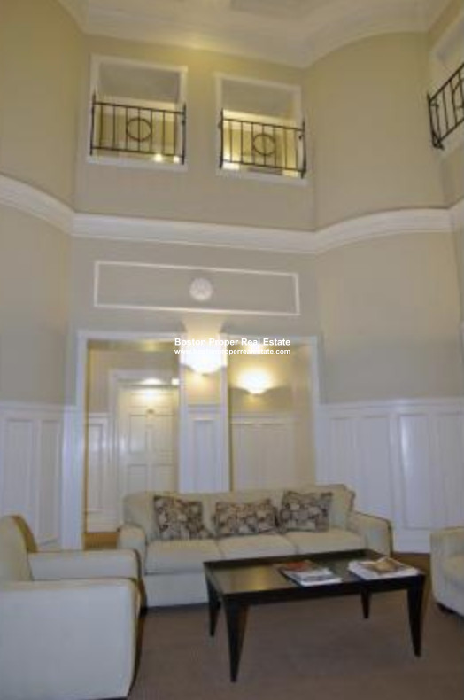 416 Marlborough St, Back Bay