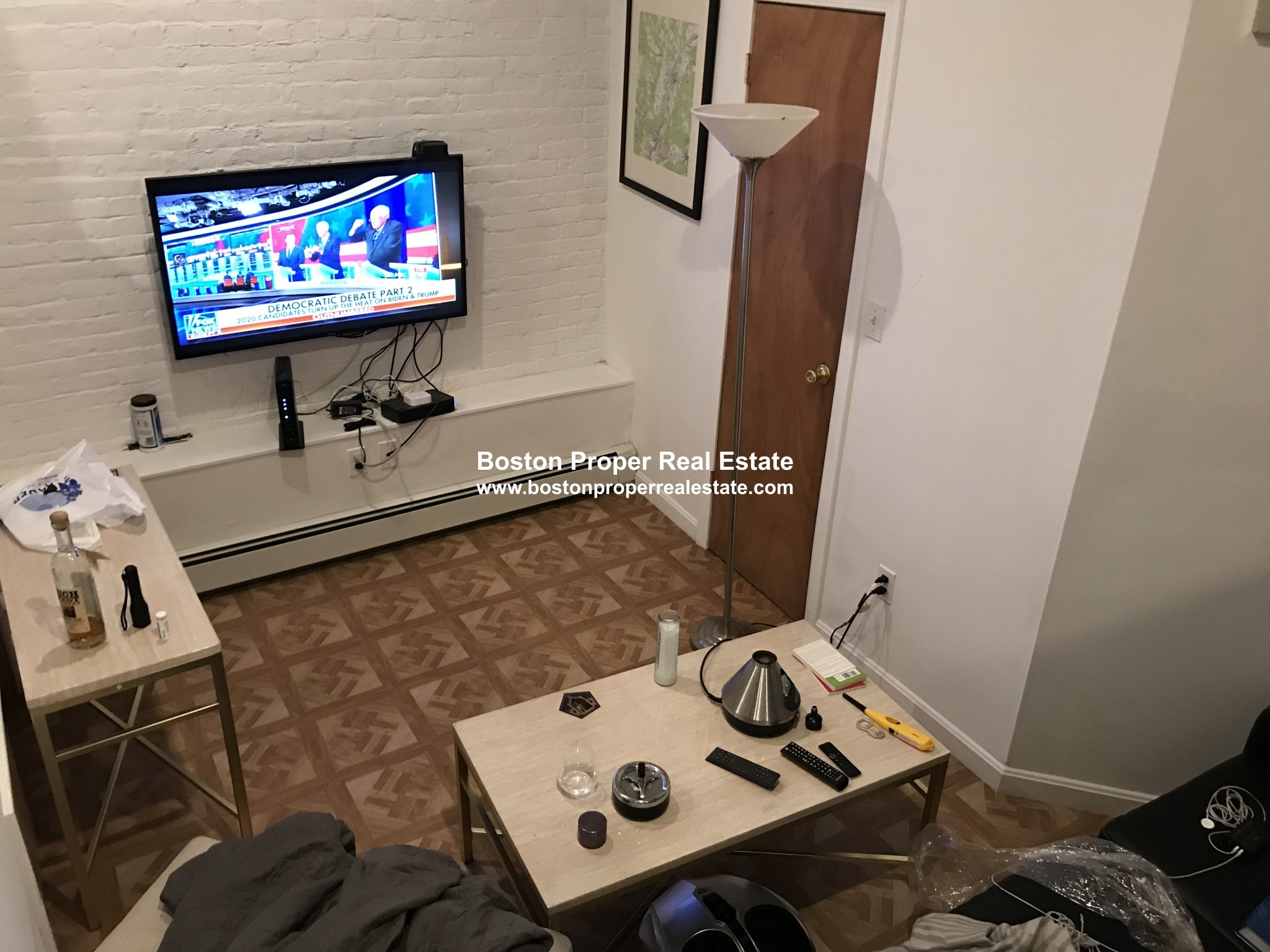 290 Newbury St, Back Bay