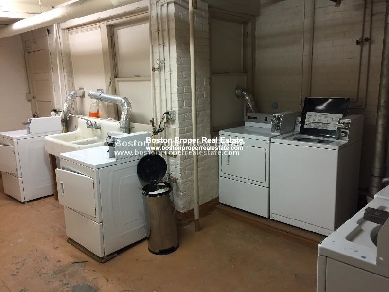 28 Westland Ave, Fenway