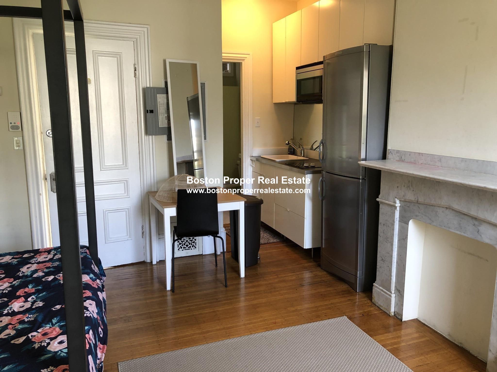 323 Beacon St, Back Bay