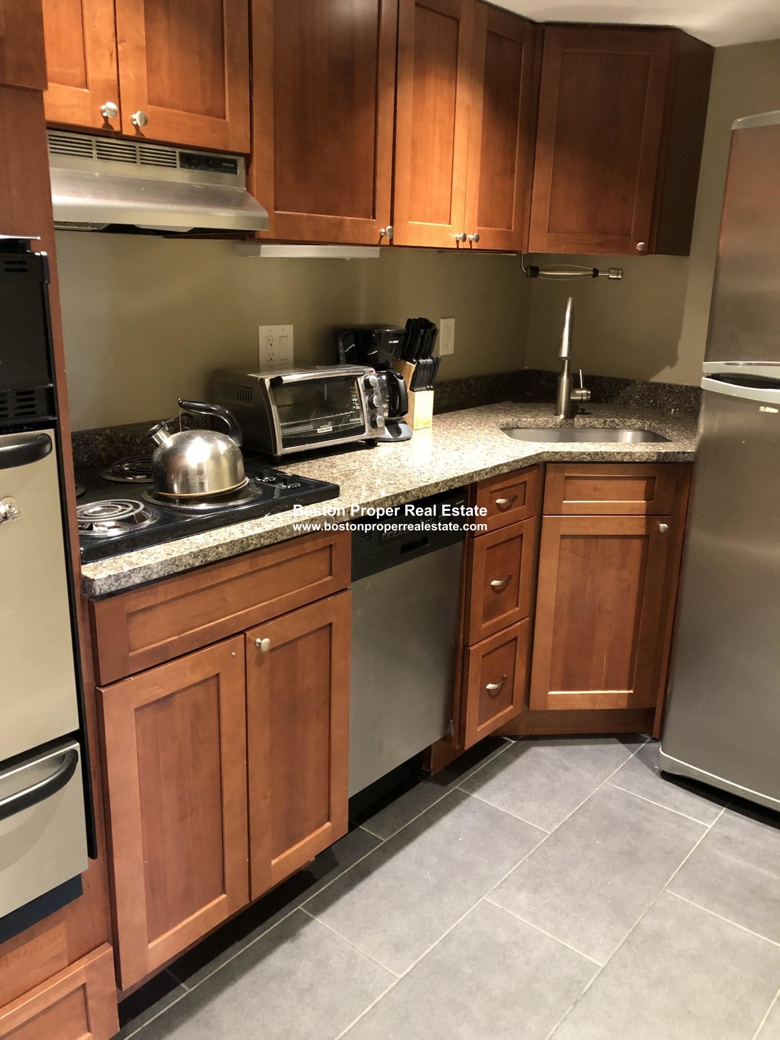 113 Beacon St, Back Bay