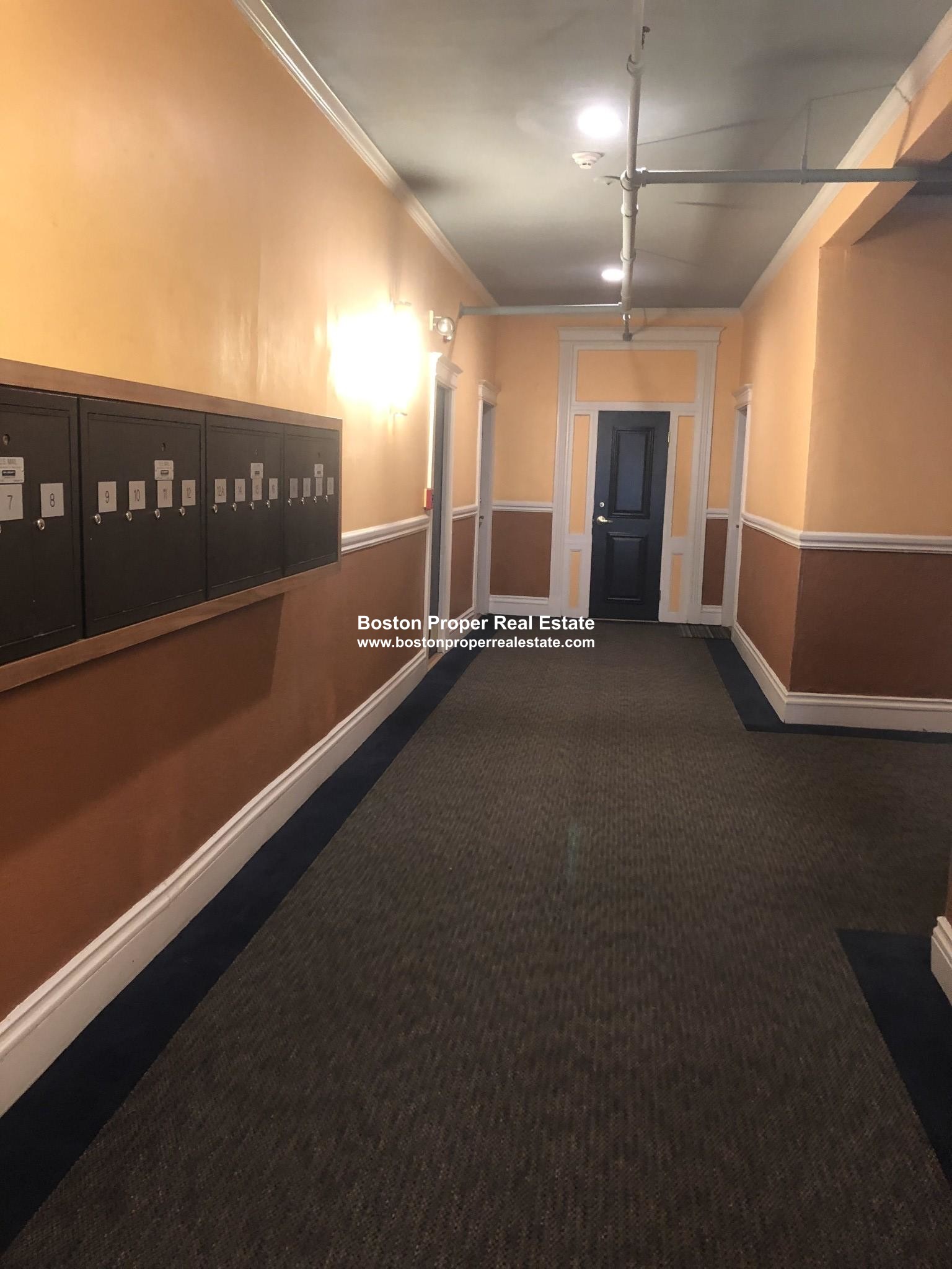 24 Queensberry St, Fenway