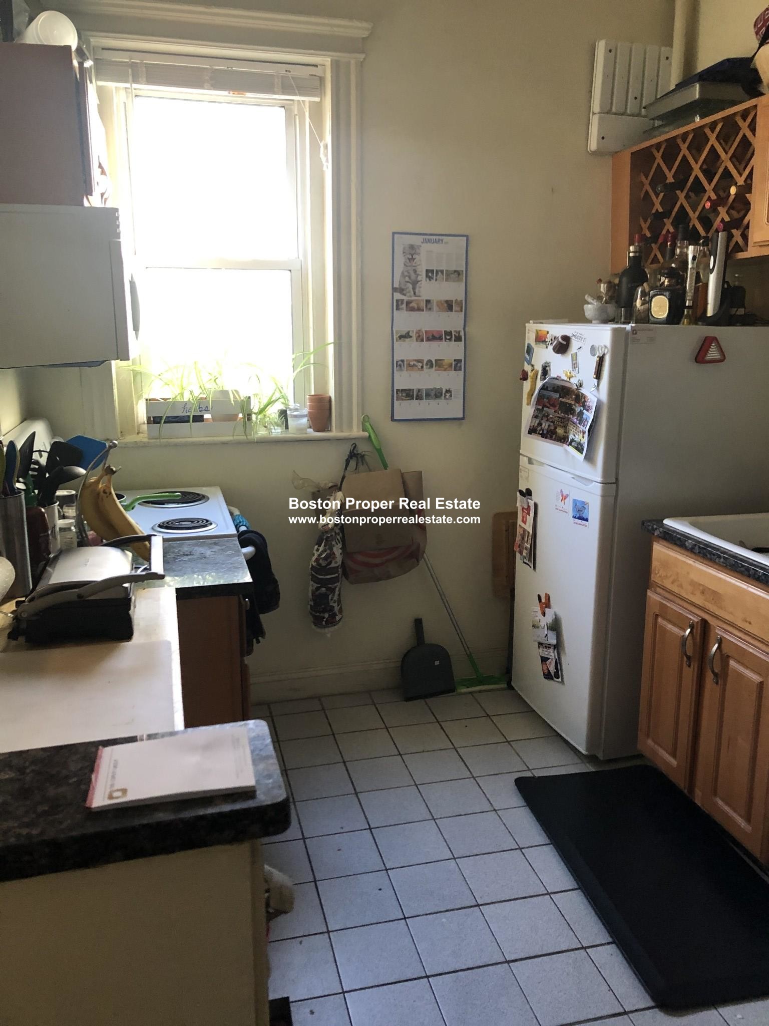 105 Queensberry St, Fenway