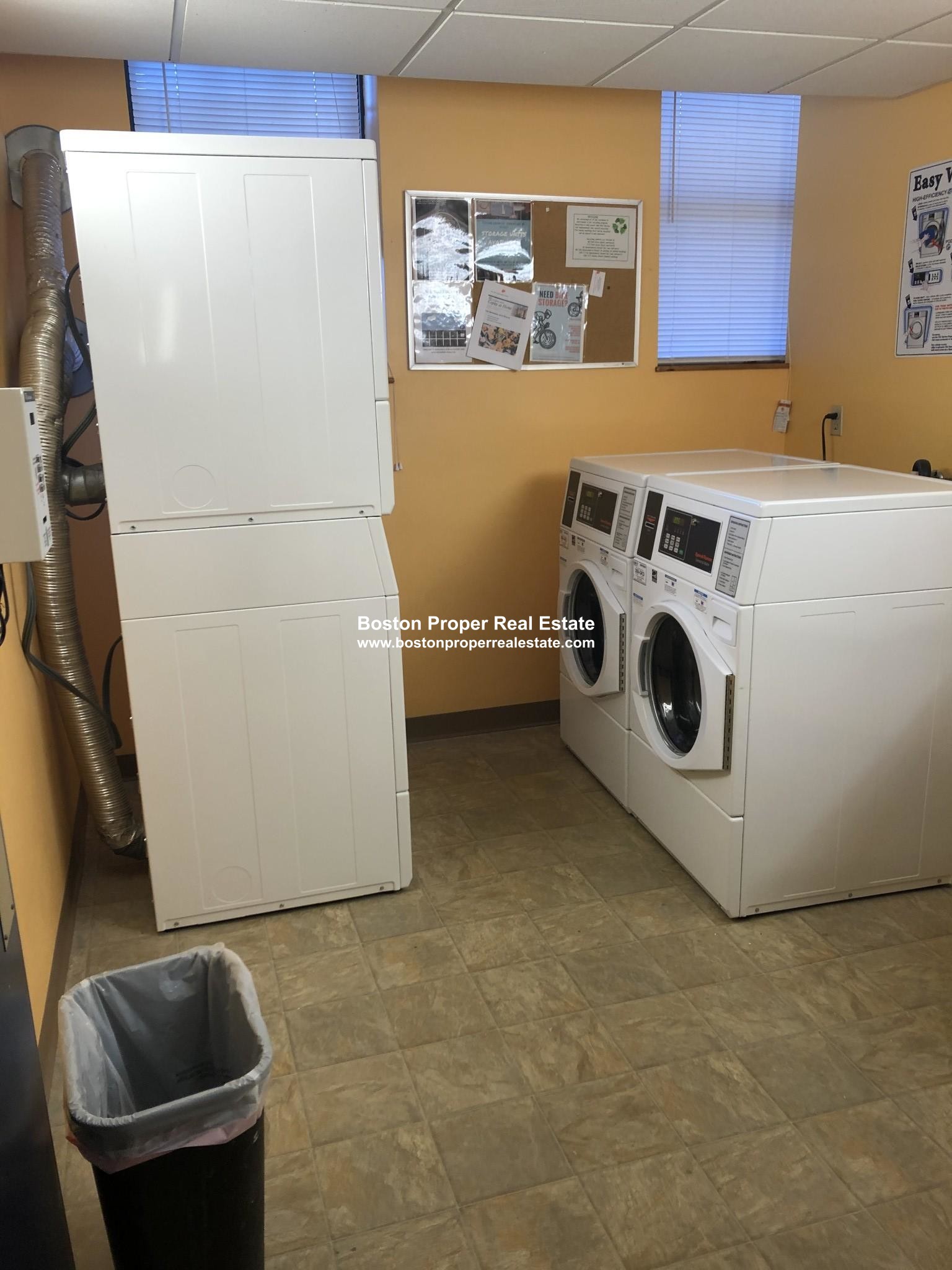 105 Queensberry St, Fenway