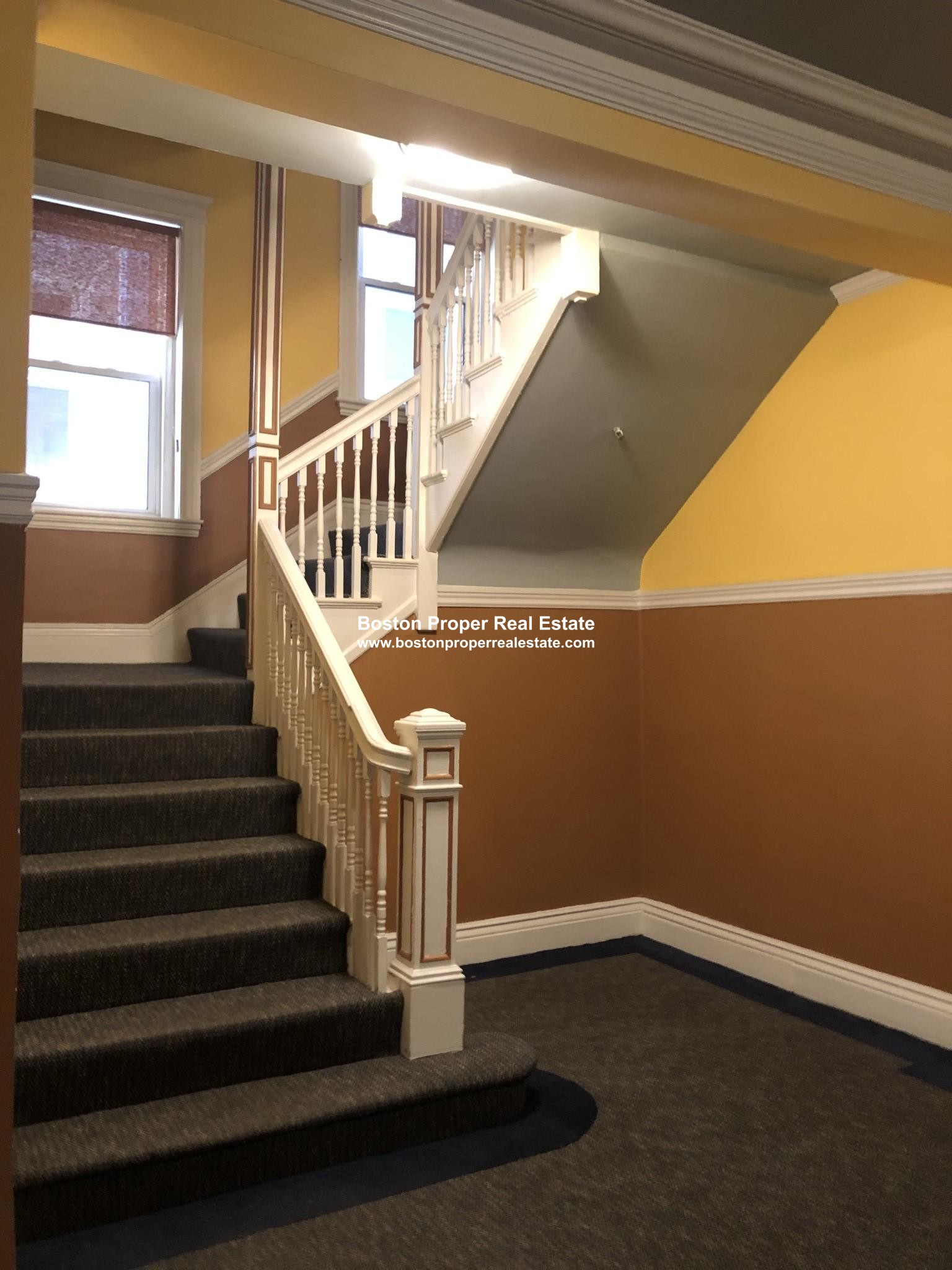 106 Queensberry St, Fenway