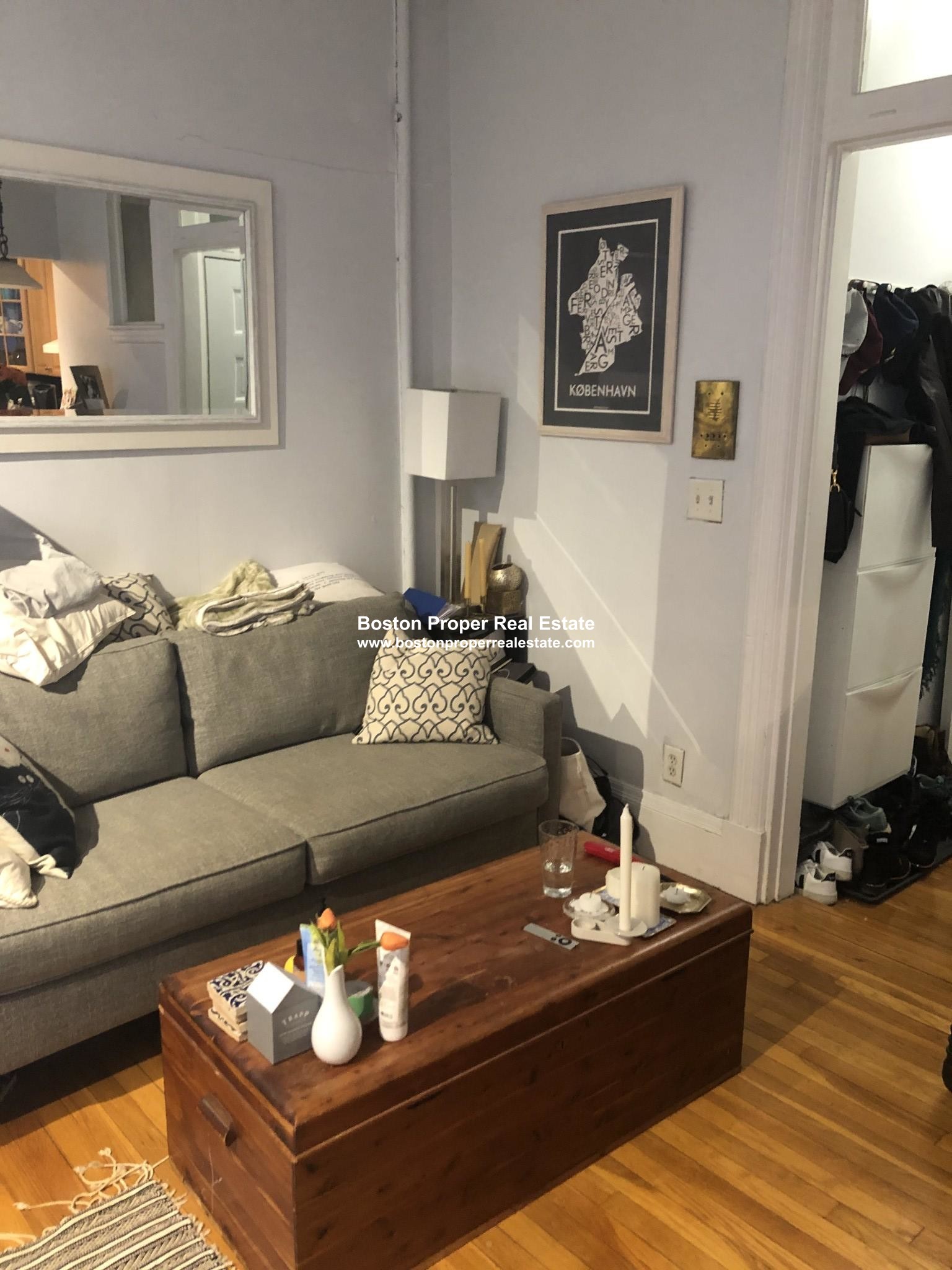 1091 Boylston St, Fenway