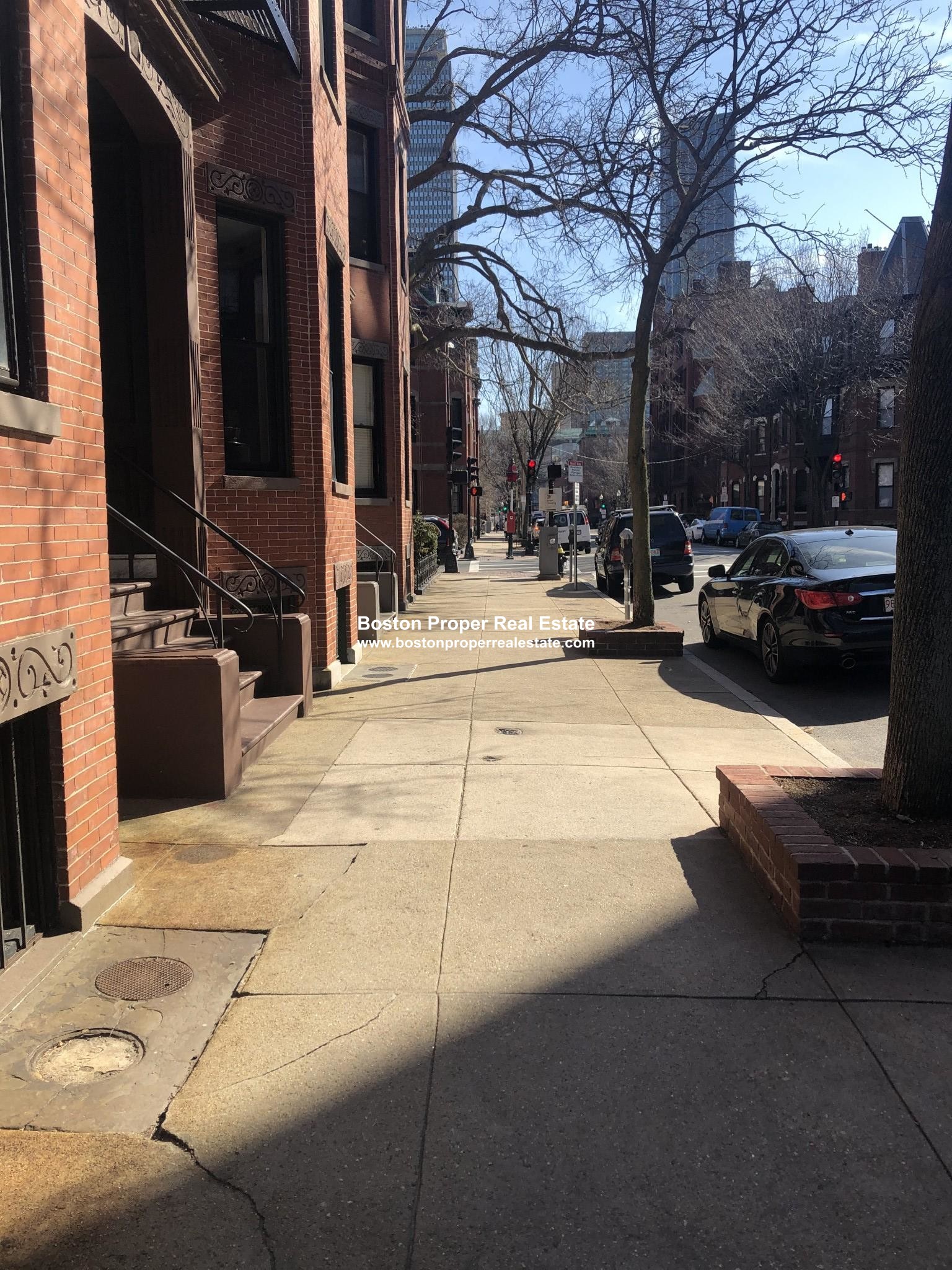 3 Gloucester St, Back Bay