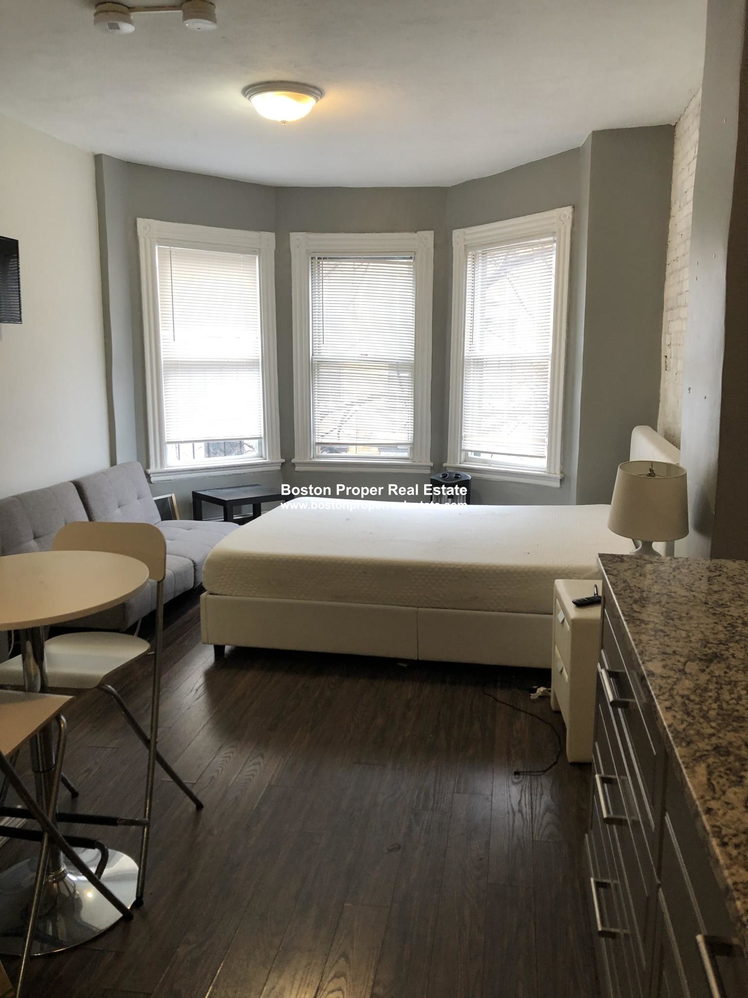 40 Anderson St, Fenway