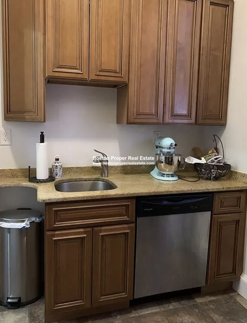 27 Massachusetts Ave, Back Bay