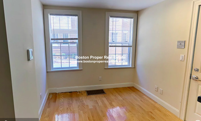 61 Joy St, Beacon Hill