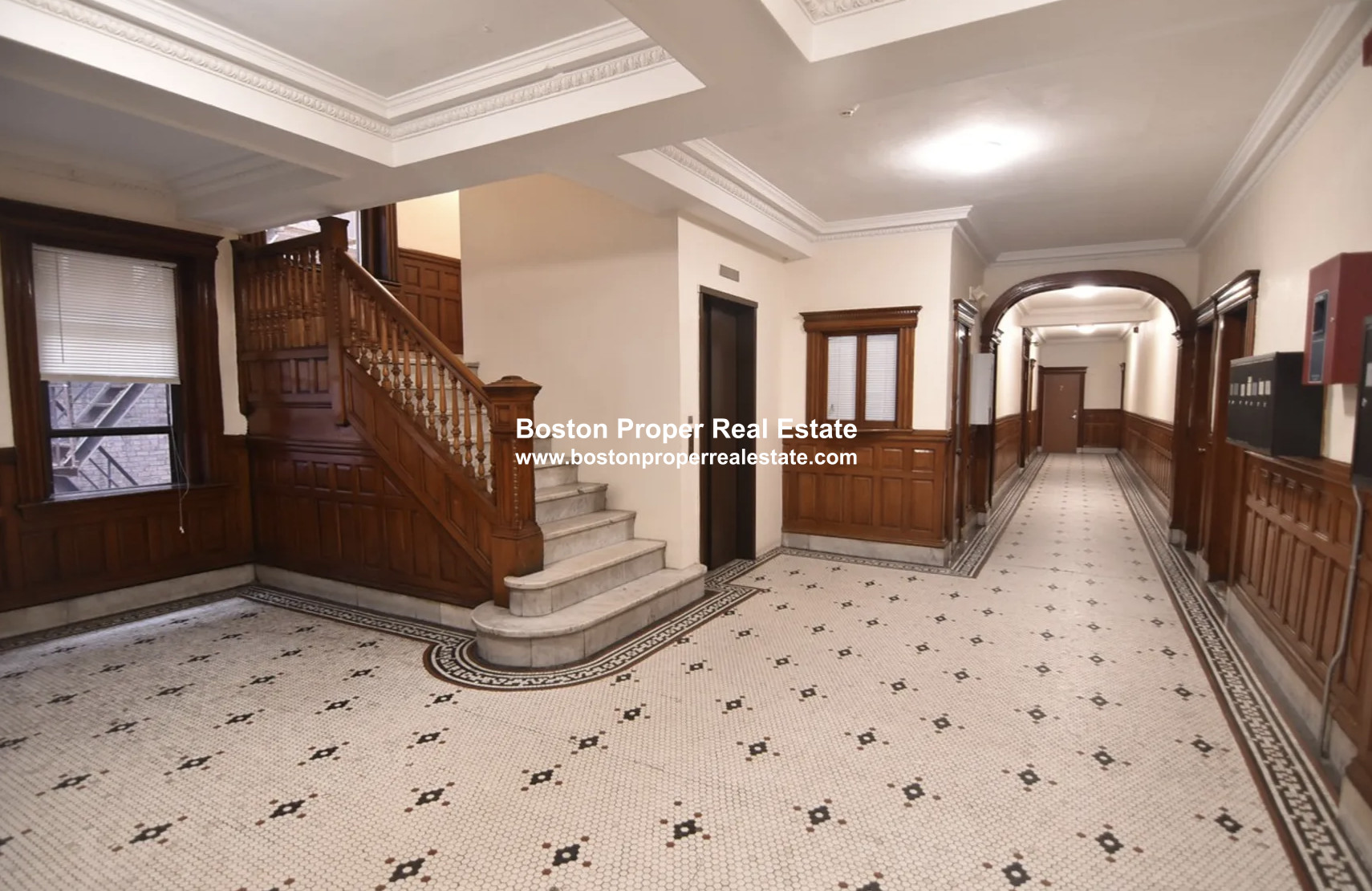 11 Queensberry St, Fenway