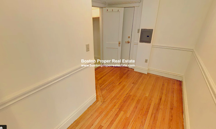 40 Queensberry St, Fenway