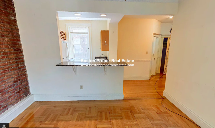 40 Queensberry St, Fenway