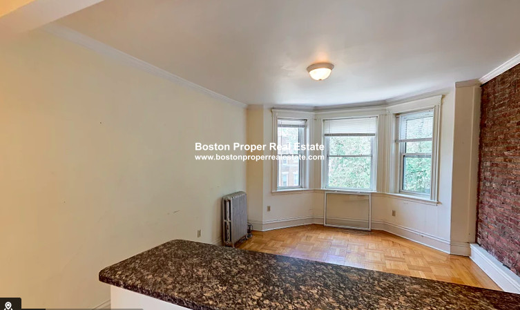 40 Queensberry St, Fenway