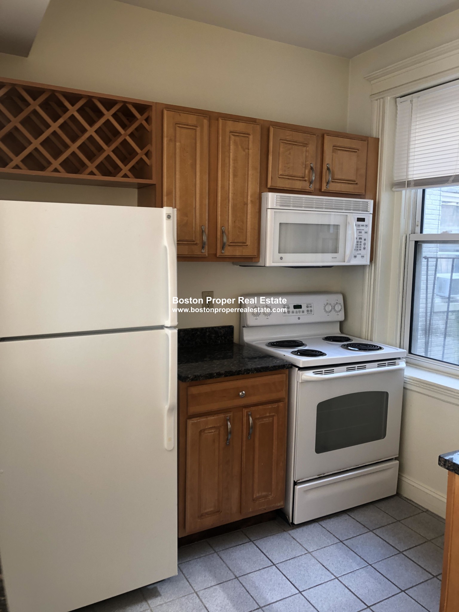 28 Queensberry St, Fenway