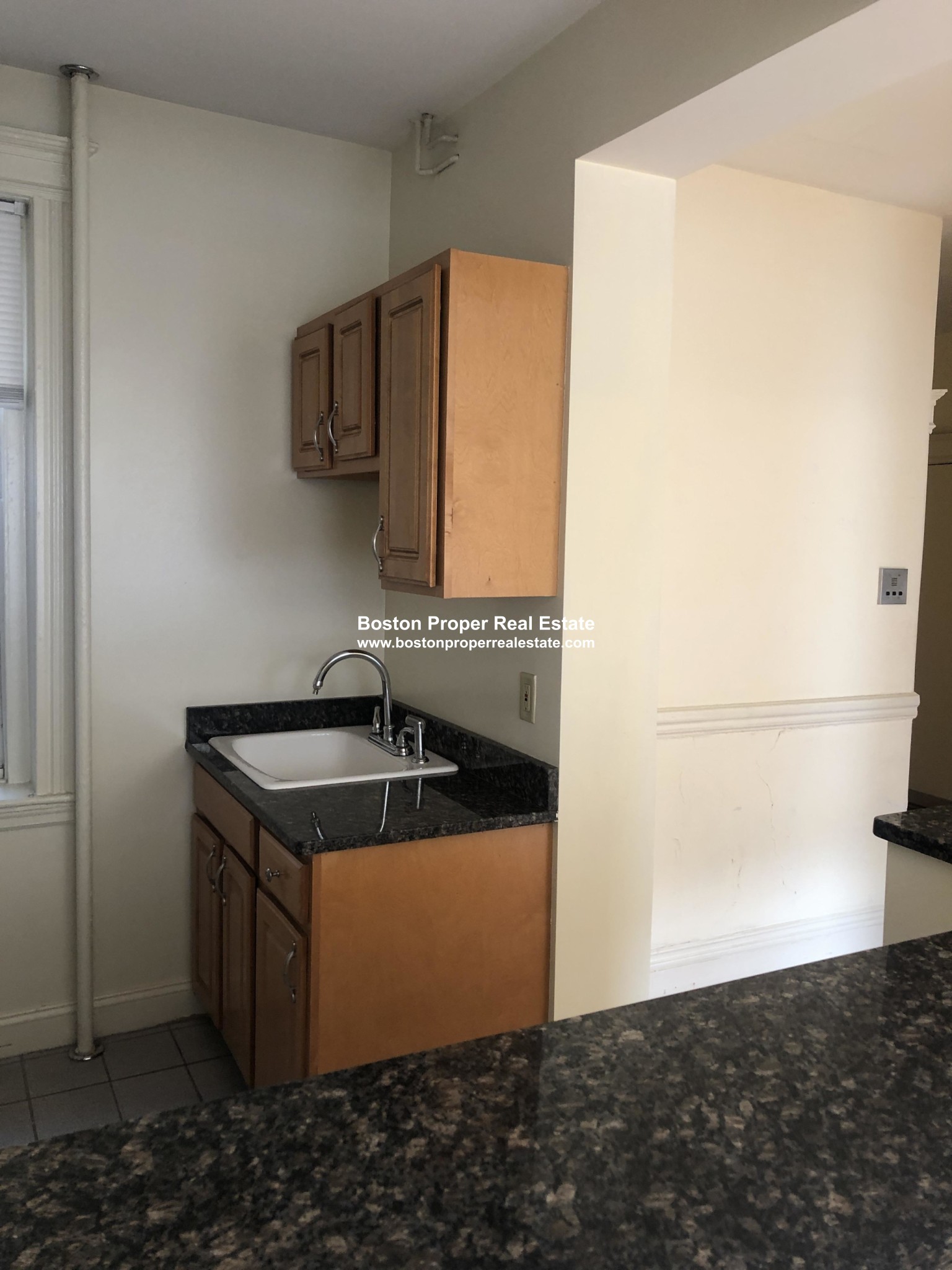 28 Queensberry St, Fenway