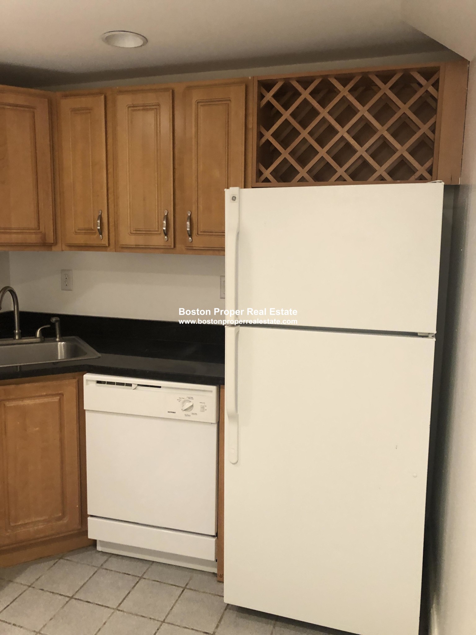 107 Queensberry St, Fenway